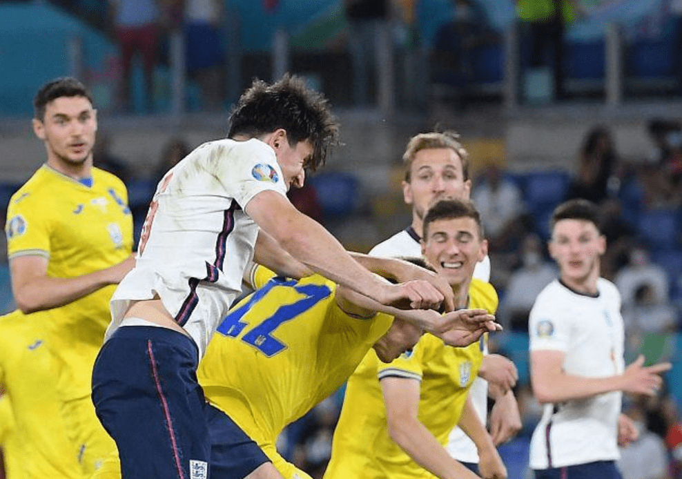 关于南安普顿客场大胜，英布主罚定位球送助攻的信息